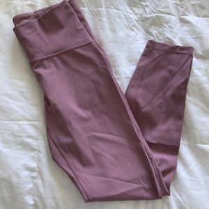 Lululemon🍋 leggings (size6)